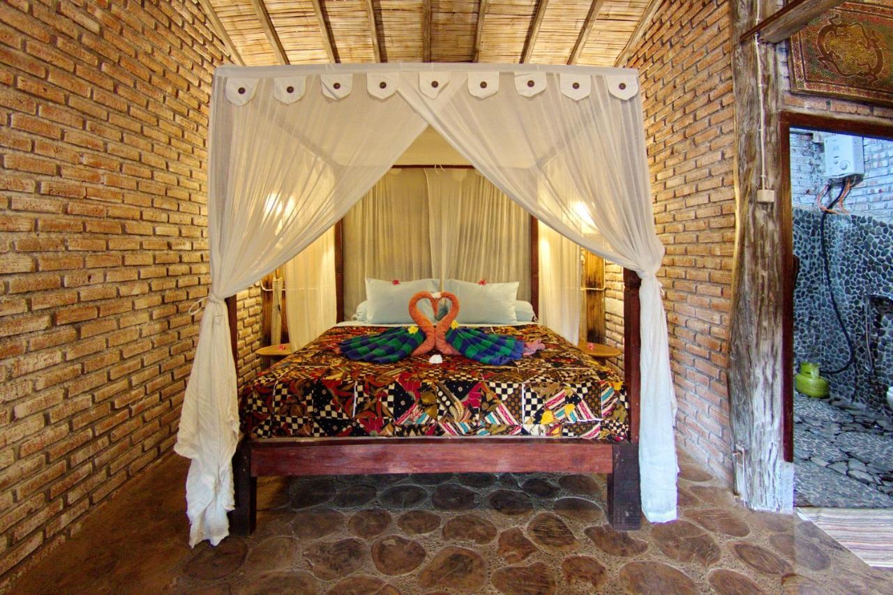 Lovina Santhiku Hotel & Spa מראה חיצוני תמונה